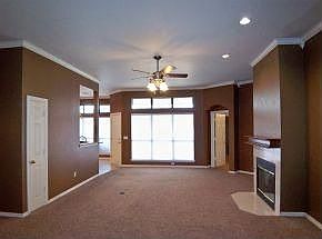2nd image of 1036 Riviera Dr