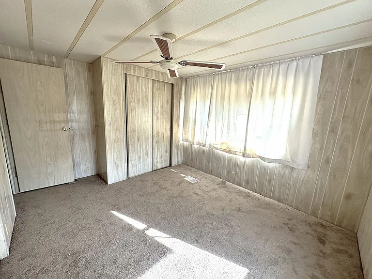 280 Flame Ln — Photo 16