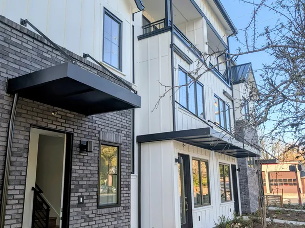 35 2nd Ave SE #23, Issaquah, WA 98027