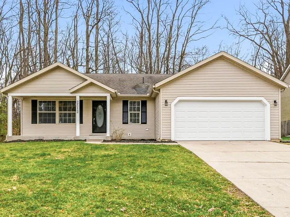 2512 Emerson Forest Pkwy, South Bend, IN 46614