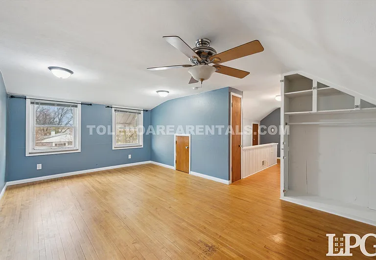391 Perry Dr — Photo 25