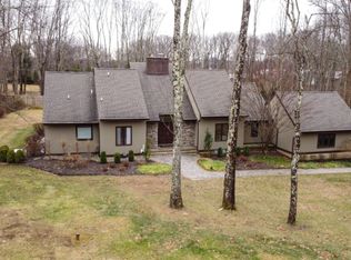 7 Wedgewood Ln, Mendham, NJ 07945