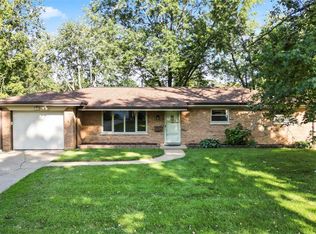 104 Ladue Rd, Belleville, IL 62223