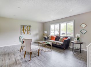 5801 113th Ave N, Champlin, MN 55316