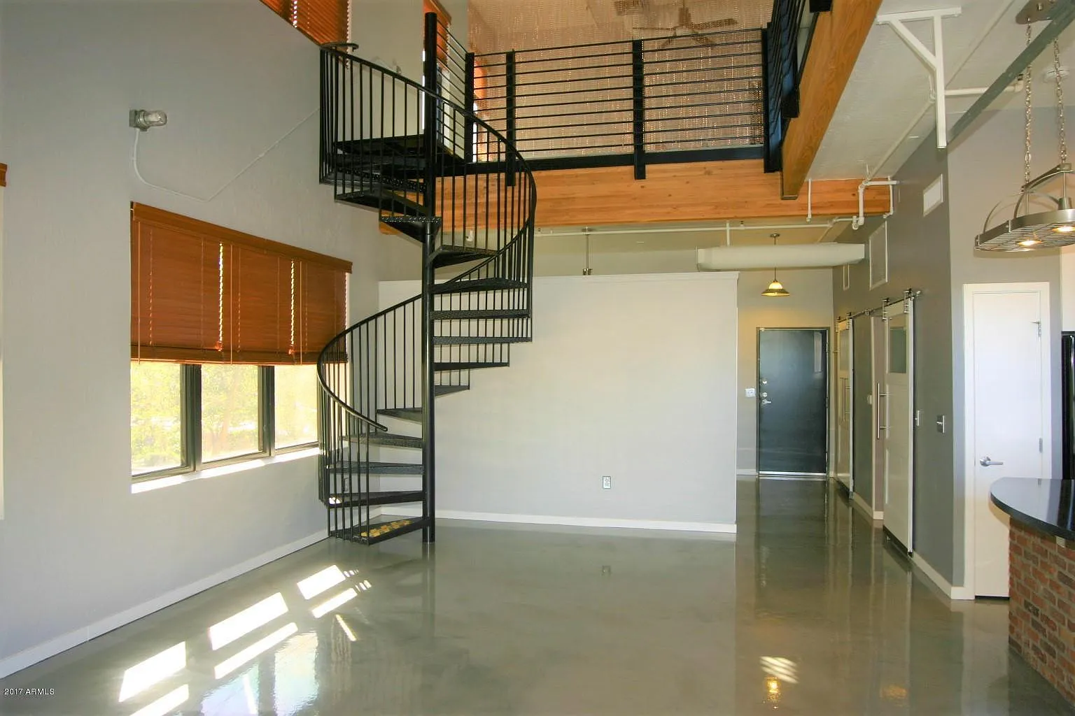 2 bed, 2.0 bath, 1408 sqft, $2,300 — Photo 2
