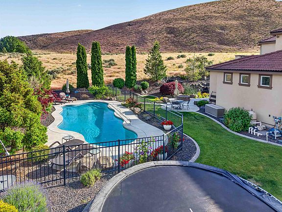 5th image of 1273 Plateau Dr