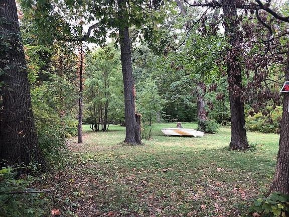 3rd image of 6814 Gaylord Ave