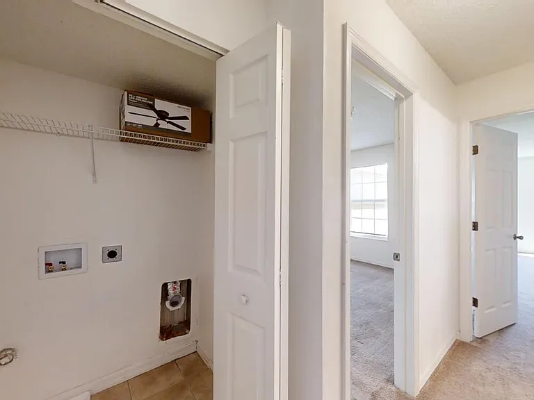 4121 Winding River Way — Photo 12
