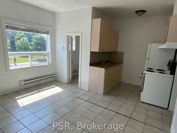 3110 Lake Shore Blvd W #2, Toronto, ON M8V 1L2