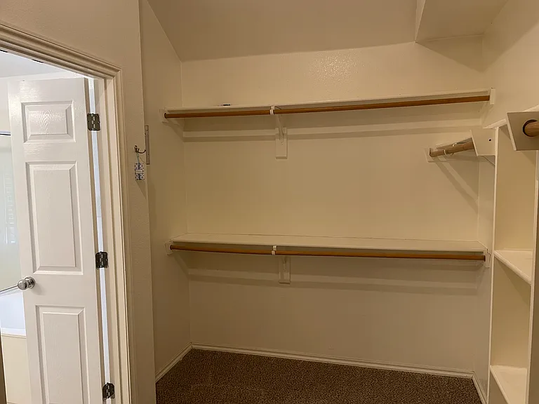 2724 Flint Rock Dr — Photo 9