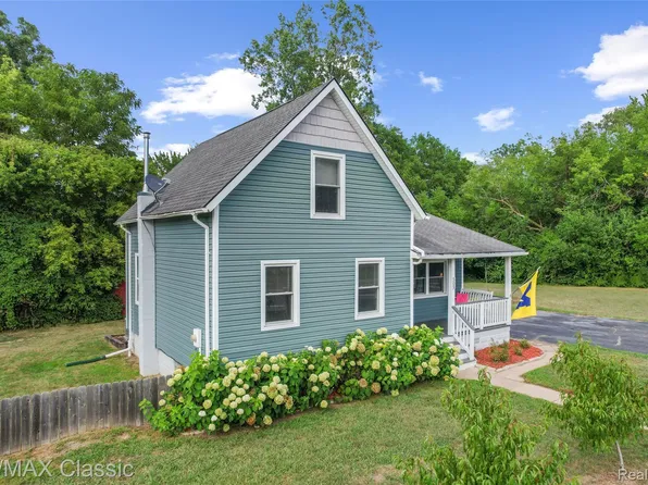 505 E Columbia Ave, Belleville, MI 48111