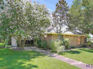 10056 Buttercup Dr, Baton Rouge, LA 70809