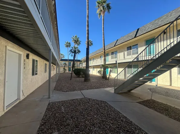 4424 Bellevue Newly Renovated Apartments with All Appliances Included!, 4424 E Bellevue St #Bellevue4424-204, Tucson, AZ 85712