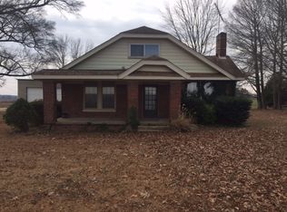 1198 Barnacre Rd, Batesville, MS 38606