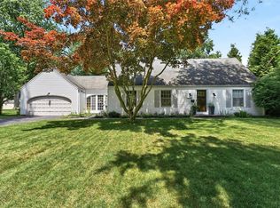 44 Charmwood Rd, Pittsford, NY 14534