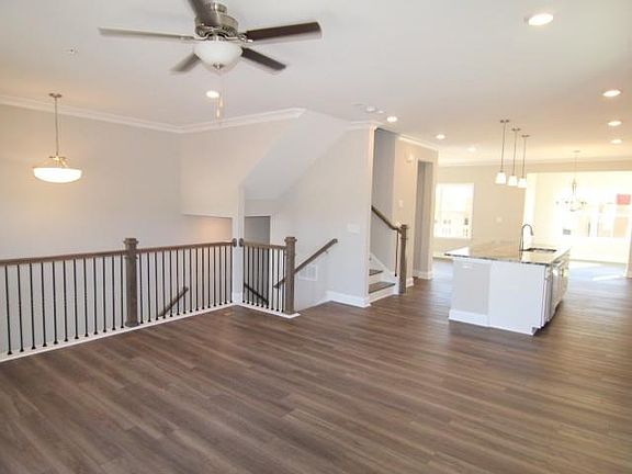 5th image of 2625 Blakburn Ct #35