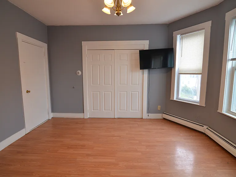 4 Pearl St #2F — Photo 2