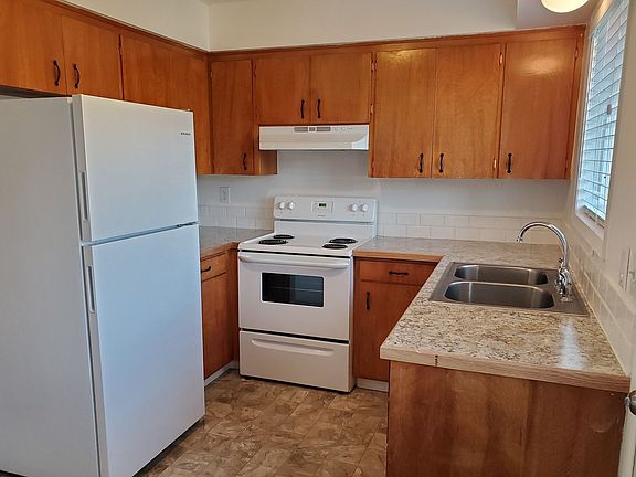 4th image of 2415 E Mill Plain Blvd #58