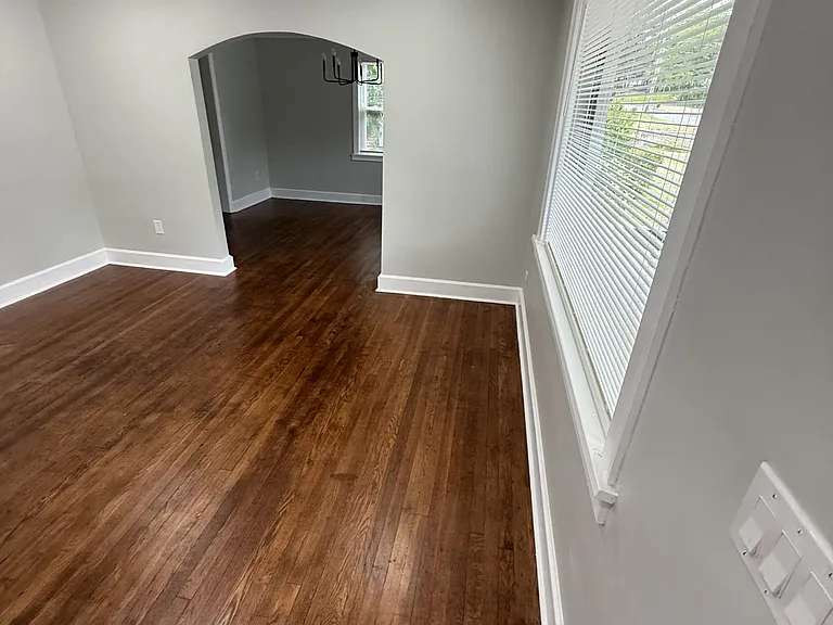 2822 E Wynnton Ln — Photo 5