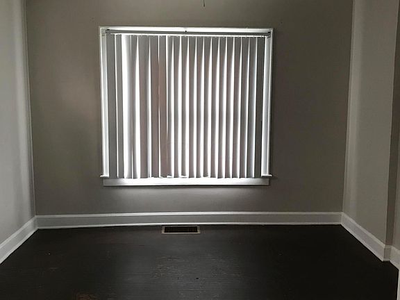 4th image of 1022 Olmstead Ave