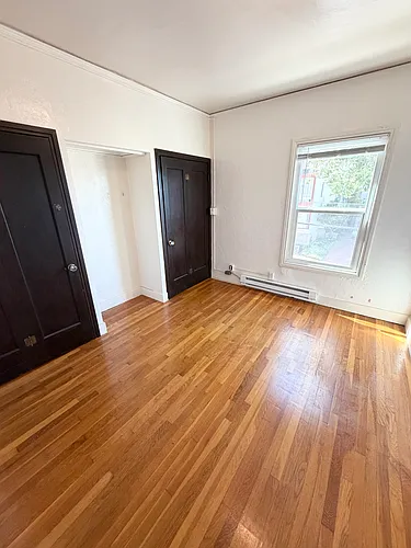 2555 Virginia St Photo 1