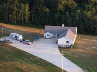 979 Decorah Rd, West Bend, WI 53095