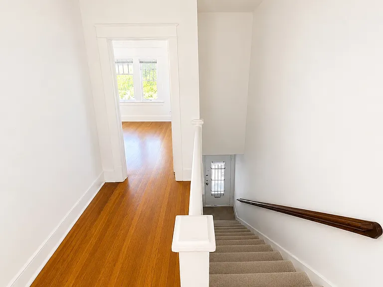 359 S Berendo St #359 — Photo 8