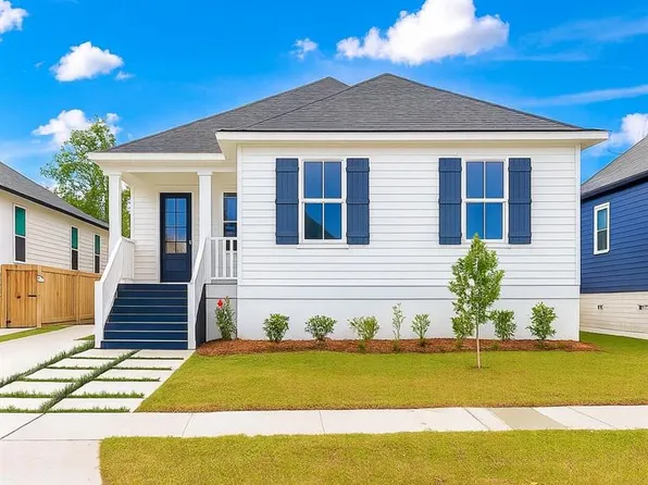 3924 Norwood Dr, Chalmette, LA 70043