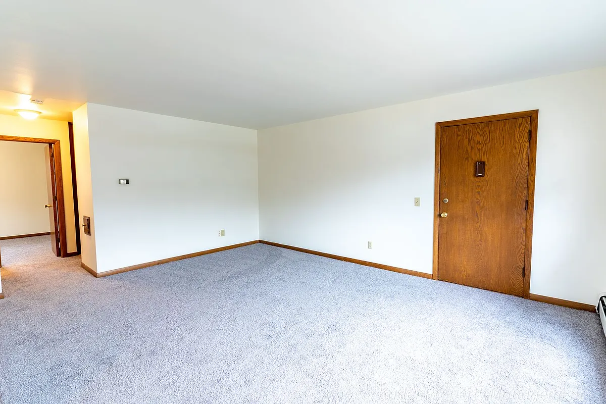 Building Photo - 225 Nautilus Dr.