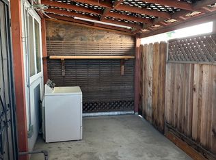310 W Lupton St, Manteca, CA 95337