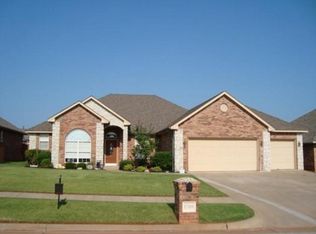 17108 Kemble Ln, Edmond, OK 73012