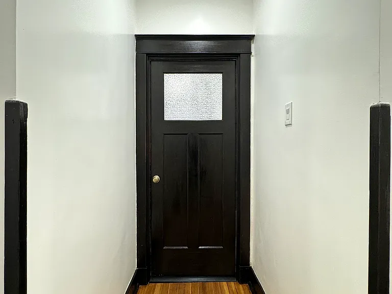 259 Gross St — Photo 9