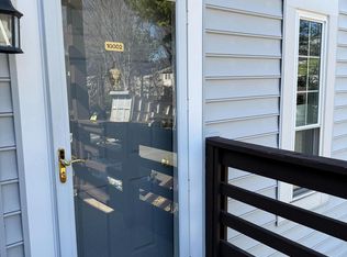 10002 Oakton Terrace Rd, Oakton, VA 22124