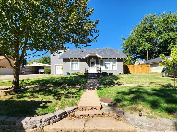 413 E Locust St, Anthony, KS 67003