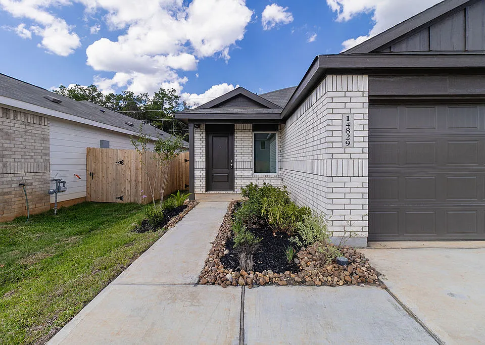 14829 N Ascot Bend Cir