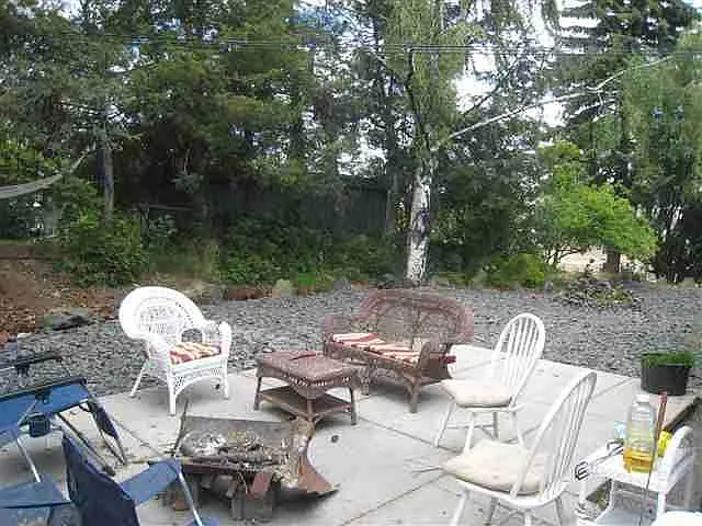 1315 NE Orchard Dr — Photo 15
