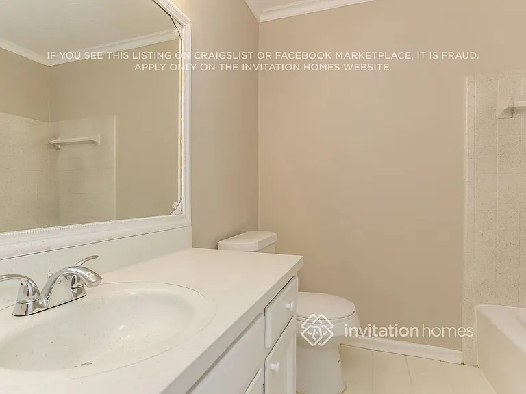631 Shannon Green Cir SW — Photo 17