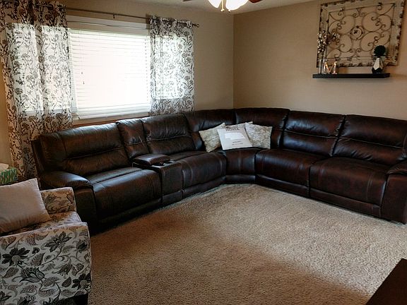 3rd image of 5831 Elkcrest Dr