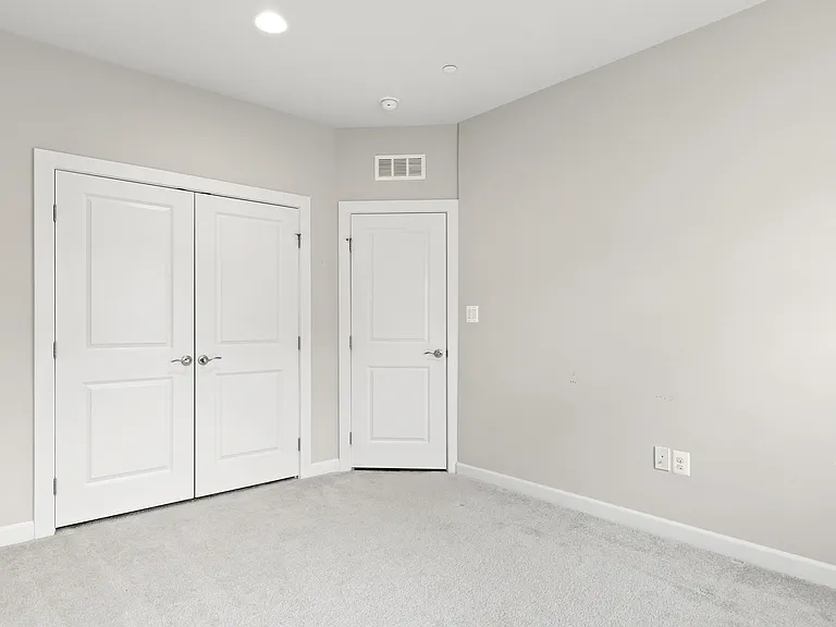 6012 Charles Xing — Photo 20