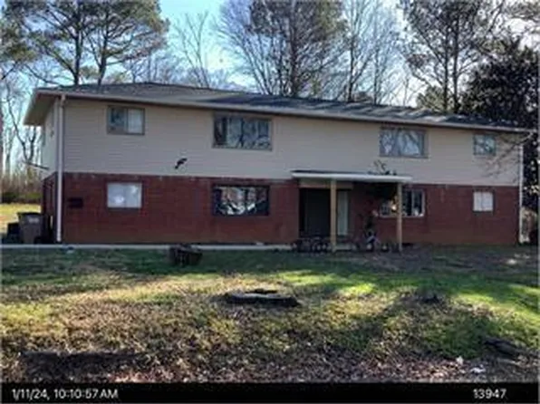 1600 Puryear Dr NW, Dalton, GA 30721
