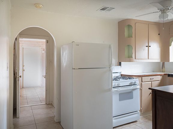 5th image of 9611 N 7th Pl