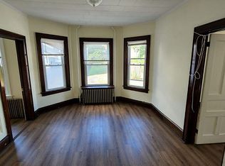 911 Constant Ave, Peekskill, NY 10566