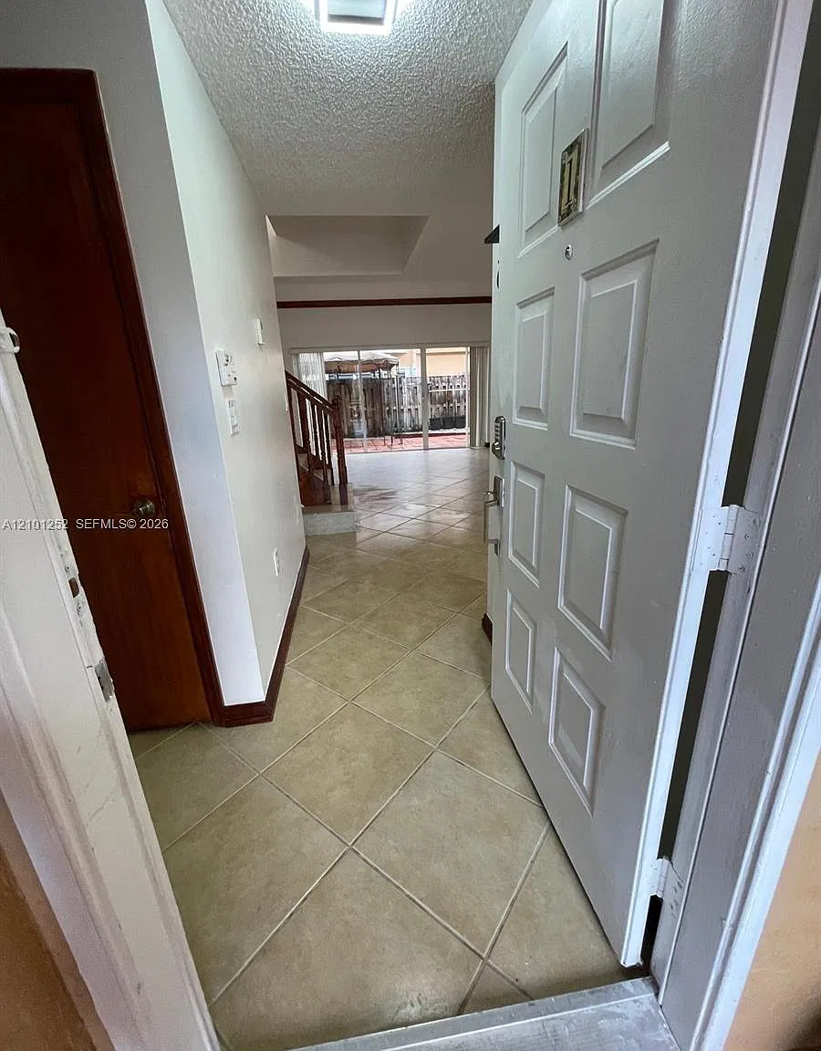 Sienna Villas Condo — Photo 3