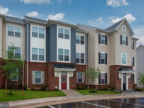 8275 Knight Station Way, Manassas, VA 20110
