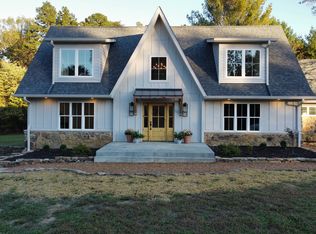 5941 S Poplar Grove Rd, Columbus, IN 47201
