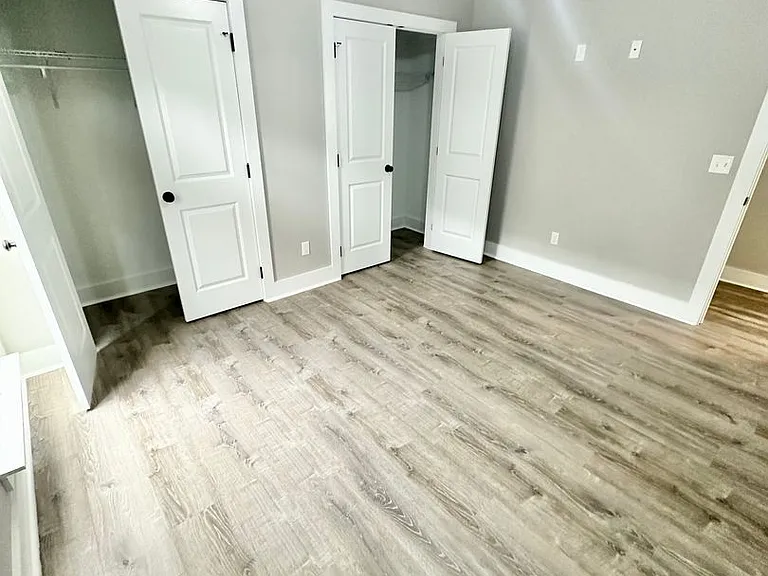 1180 French Quarter Way — Photo 12