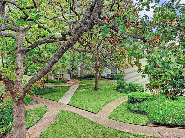 2100 Tanglewilde St APT 318, Houston, TX 77063