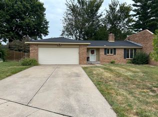 2121 E Regency Pl, Springfield, MO 65804