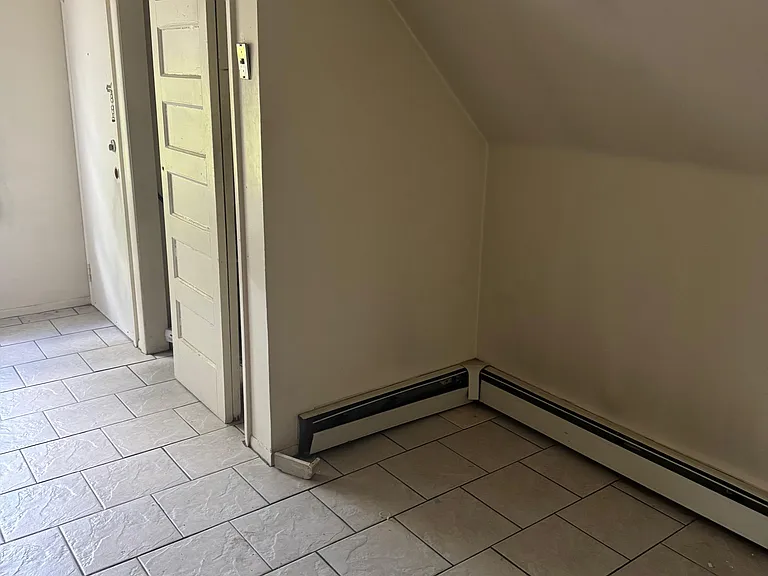 322 Hamilton St #3 — Photo 3