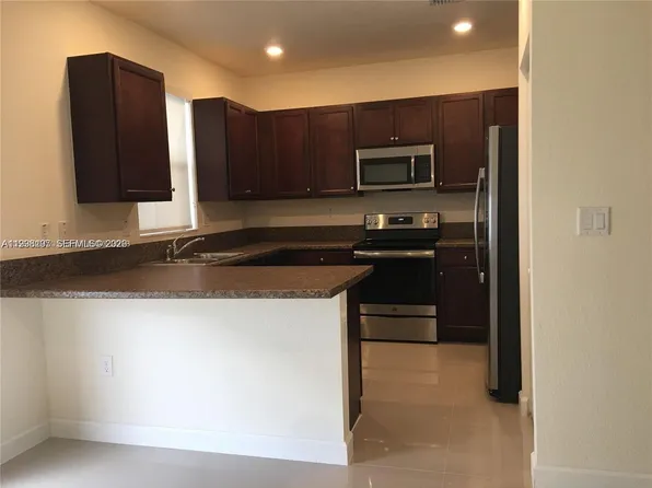 10323 W 34th Ln #10323, Hialeah Gardens, FL 33018